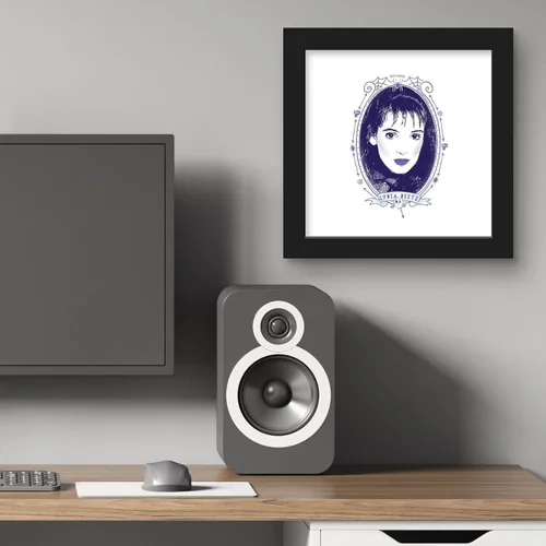 Miniatura 5 de Trends International Gallery Pops Beetlejuice - Póster de pared con retrato Lydia Deetz, 12.00 x 12.00 pulgadas, versión de marco negro