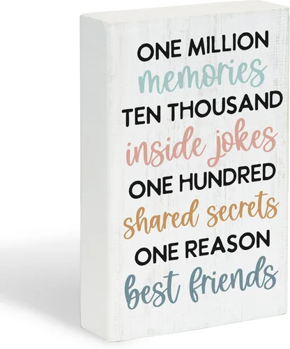 Miniatura 9 de Simply Said, INC Letrero Pequeño de Amistad con texto en inglés "A Friend Is God's Way of Proving He Doesn't Want Us to Walk Alone", placa de madera