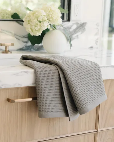 Miniatura 2 de Cozy Earth Toallas de mano de punto gofre, 60% algodón, 40% viscosa de bambú, 20 x 30 pulgadas, rizo suave y absorbente, reversible, patrón de punto