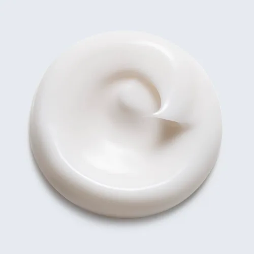 Miniatura 3 de Estée Lauder Beautiful Magnolia Crema hidratante y nutritiva para manos con notas de magnolia exuberante, gardenia solar, maderas cálidas y almizcle