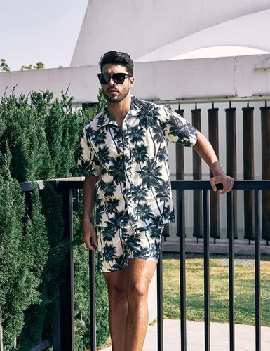 Miniatura 7 de Lavnis Conjunto de camisa hawaiana para hombre, camisa de manga corta con flores y pantalones cortos, trajes de 2 piezas