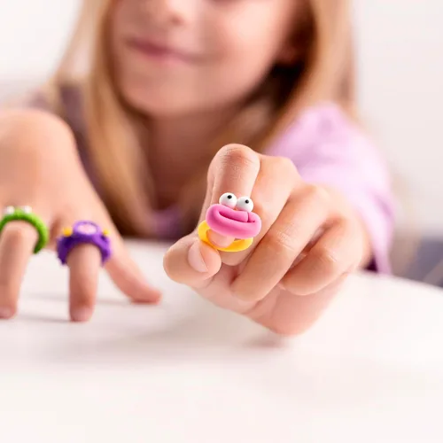 Miniatura 7 de HEY CLAY Bijou - Arcilla para la creación de accesorios - Arcilla seca al aire con herramientas y divertida aplicación interactiva (Alien Rings)
