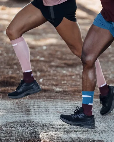 Miniatura 5 de Calcetines deportivos para correr para mujer, de corte redondo, calcetines CEP de corte medio