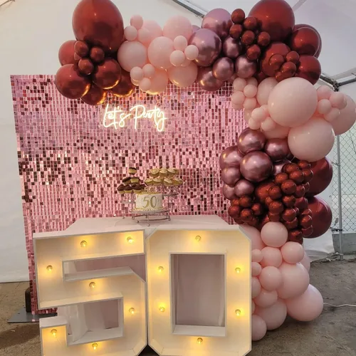 Miniatura 8 de COKAOBE Telón de fondo de pared rosa brillante, 24 piezas de panel cuadrado de lentejuelas brillantes, fondos de fotos para cumpleaños, aniversario
