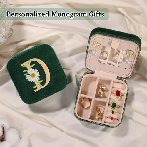Miniatura 5 de GSPY Joyero de viaje de terciopelo, estuche de viaje pequeño, joyero personalizado con inicial, organizador de joyas de viaje, regalos