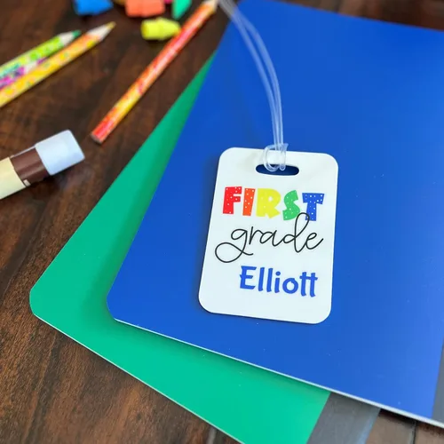 Miniatura 3 de Personalized Backpack Name Tag for Kid - First Day Gift for Boy Girl - Grade Level ID Badge (1st Grade)
