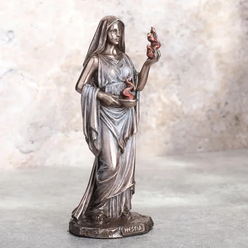 Miniatura 4 de Veronese Design Escultura griega Hestia de 6 1/4 pulgadas con acabado de bronce de resina fundida en frío de hogar y hogar