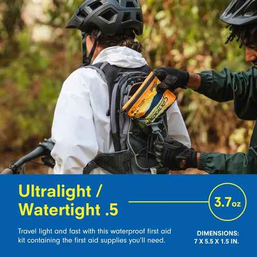 Miniatura 4 de Adventure Medical Kits Kit médico Ultraligero/Resistente al agua .5 - Hasta 2 personas, hasta 2 días - Incluye vendajes, elementos esenciales
