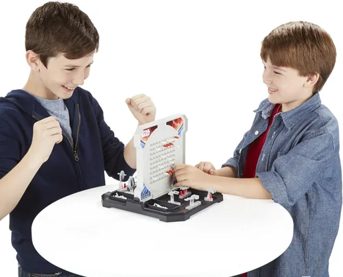 Miniatura 4 de Hasbro Gaming Acorazado: Star Wars Edition Juego