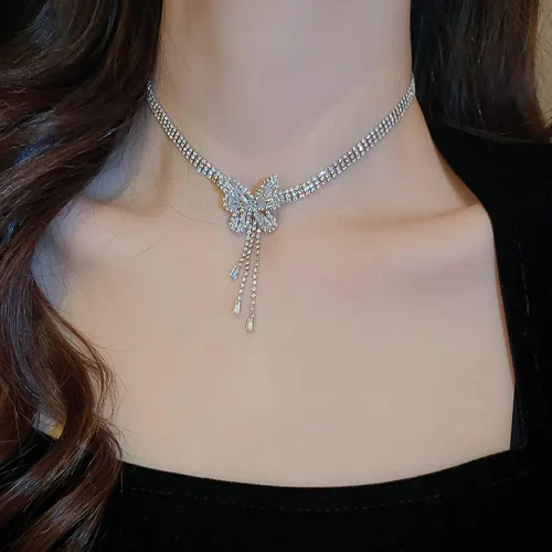Missgrace Gargantilla de mariposa con diamantes de imitación plateados, collares de cadena de plata con diamantes de imitación, collar de barra de