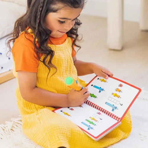 Miniatura 8 de Educational Insights Hot Dots Numberblocks - Libro de trabajo números del 1 al 10 con bolígrafo interactivo, más de 75 actividades, regalo