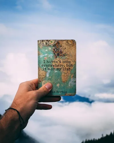 Miniatura 13 de Wanderlust - Soporte para pasaporte de cuero para mujer