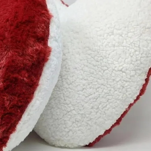 Miniatura 3 de DaDa Bedding Dreamy - Almohada de piel sintética de corazón rojo – Cojín de peluche de corazones enamorados de lujo de San Valentín con inserto Lujo