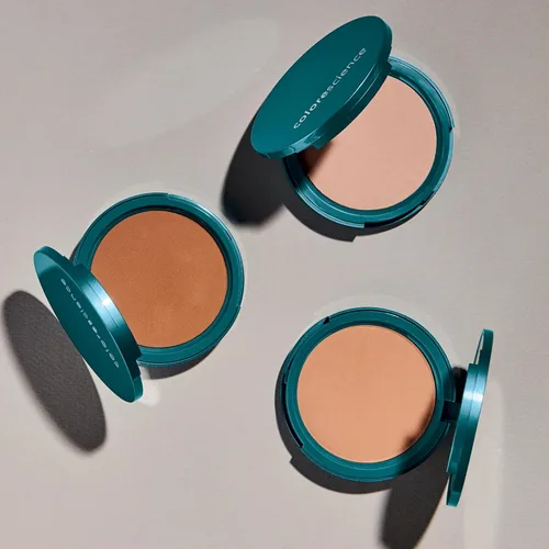 Miniatura 4 de Colorescience Natural Finish Pressed Foundation SPF 20 Beige claro