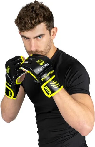 Miniatura 2 de Sanabul Guantes esenciales de 4 onzas MMA para hombres y mujeres, guantes profesionales de lucha de boxeo, Muay Thai Kickboxing para Sparring