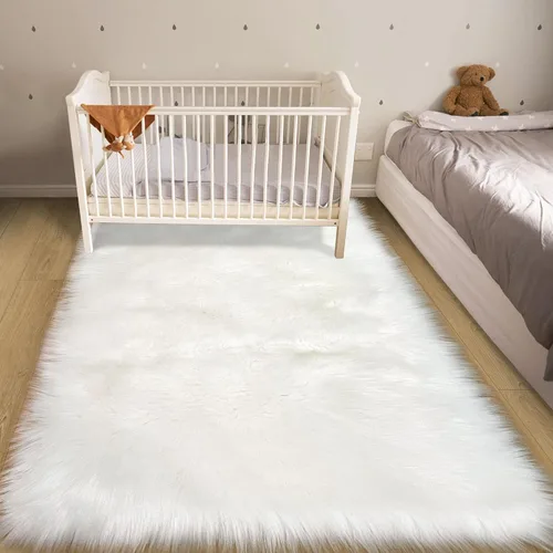 Miniatura 3 de Alfombra negra de piel sintética, 2 x 3 pies, para dormitorio, niños, dormitorio, sofá, decoración del hogar, lavable, esponjosa, manta pequeña