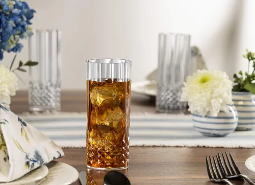 Miniatura 3 de Laura Stein Paquete de 4 vasos desechables estilo cristal