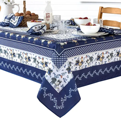 Home Bargains Plus Mantel rectangular de tela, 52 x 70 pulgadas, gallo azul provenzal, resistente a las arrugas, el agua y las manchas, color granja