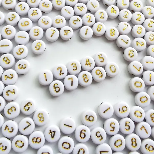 Miniatura 11 de Amaney - 600 cuentas acrílicas blancas de números 0-9, símbolo # corazón con caja de almacenamiento, 0.276 x 0.157 in En caja blanca