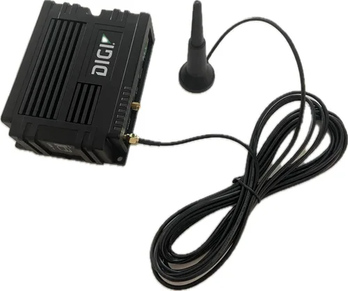 Miniatura 2 de La antena de montaje magnético CompuPort 5G/LTE MIMO, con un rango de frecuencia de 600-960/1700-2700/3300-6000MHz, admite 40 bandas y 261 canales.
