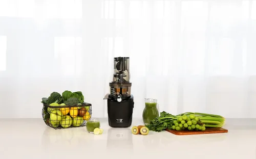 Miniatura 5 de Kuvings Exprimidor lento entero REVO830 Máquina exprimidora de presión fría – Canales de alimentos extra anchos de 3.465 in y 1.890 in – Motor Negro