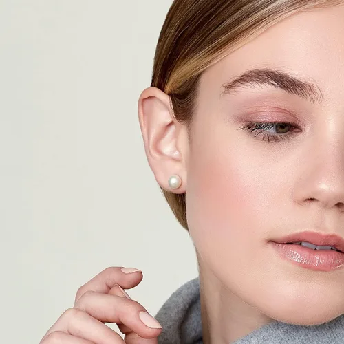 Miniatura 16 de THE PEARL SOURCE Round White Freshwater Real Pearl Earrings for Women - 14k Gold Stud Earrings Hypoallergenic Earrings with Genuine Cultured Pearls