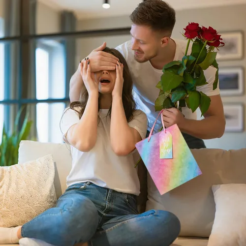 Miniatura 5 de Paquete de 4 bolsas de regalo con asas, bolsas de regalo de tamaño mediano degradado con purpurina con papel de seda, bolsa colorida de regalo