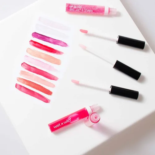 Miniatura 3 de Wet n Wild MegaSlicks Brillo labial, ultrabrillante, enriquecido con vitamina E, ultrabrillo de alta luminosidad hidratante, sin pruebas en animales