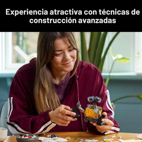 Miniatura 3 de LEGO Disney & Pixar Wall-E & EVE - Juego de construcción para adultos, mayores de 18 años, oficina en casa, estante de libros o decoración