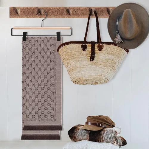 Miniatura 5 de Nature Smile Percha de madera de haya para pantalones de mezclilla con 2 clips negros mate ajustables y gancho, paquete de 10