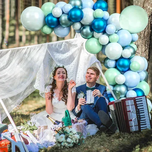 Miniatura 7 de Kit de guirnalda de globos de 125 piezas azul verde macarrón y globos azul metálico plateado para decoración de fiestas de cumpleaños, jubilación