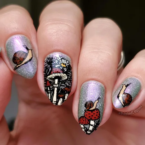 Miniatura 4 de Maniology Magic Mushrooms Nail Stamping Plate Hongos Bosques Bosques Caracoles Diseños de Uñas Manicura Reutilizable, Rectangular, Plantilla