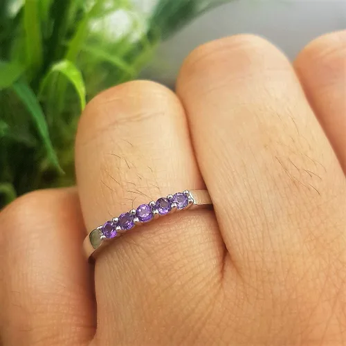 Miniatura 133 de Dazzlingrock Collection Anillo de boda redondo de 5 piedras preciosas o diamantes para mujer en oro macizo de 10 K/14 K/18 K