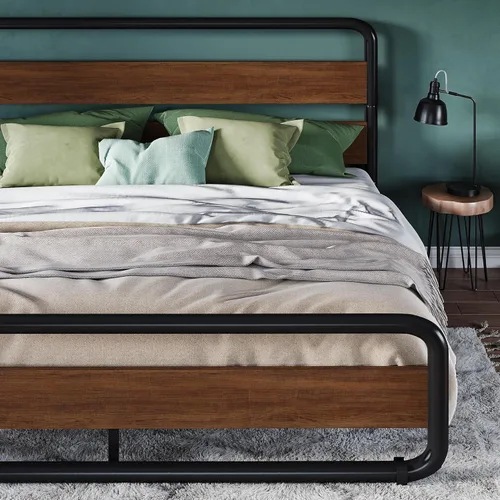Allewie Base de cama de metal tamaño Queen con cabecero y estribo de madera curvos, plataforma de hierro resistente con almacenamiento debajo de la