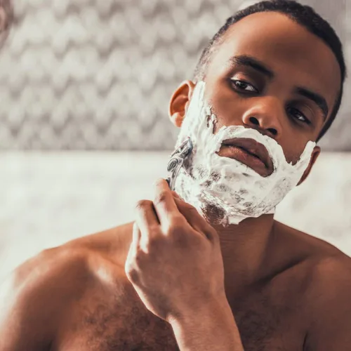 Miniatura 4 de MNSC Old Faithful Naturally Better Pump Shave Cream - Afeitado suave, fórmula hipoalergénica para la piel sensible, piel más suave, evita rasguños