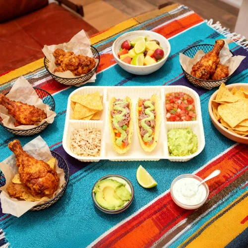 Miniatura 7 de Platos desechables para tacos de 4 compartimentos para 2 tacos y 4 lados, borde elevado extra profundo, almidón de maíz biodegradable, apto