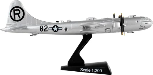 Miniatura 3 de Daron Worldwide Trading B-29 Superfortress Enola Gay Vehículo (escala 1:200), Blanco