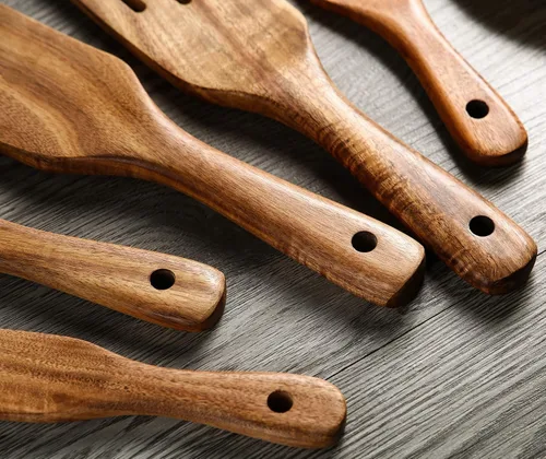 Miniatura 5 de Juego de 5 utensilios de cocina de teca natural, resistentes al calor, antiadherentes, con agujero para colgar, espátula ranurada para agitar