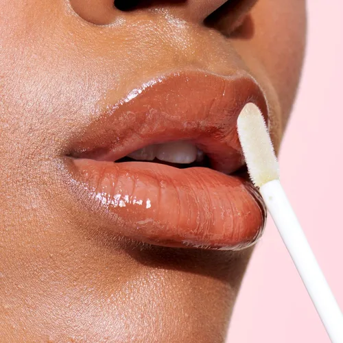 Miniatura 7 de e.l.f. Laca de Labios, Brillo Labial Ultrabrillante Nutritivo y No Pegajoso con Color Transparente, Infundido con Vitaminas A y E, Vegano y Libre