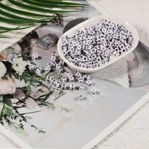 Miniatura 4 de 1000 cuentas cuadradas de acrílico blanco con números, cuentas de números del 0 al 9 para hacer joyas, collares, llaveros, pulseras