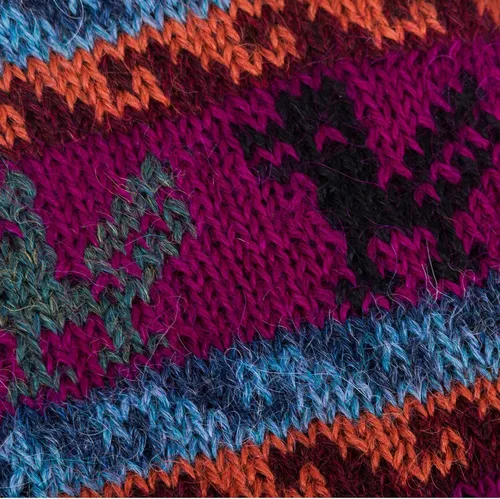 Miniatura 2 de NOVICA Guantes de alpaca hechos a mano artesanalmente multicolor de Perú, accesorios de lana con estampado "patchwork peruano en magenta", Varios