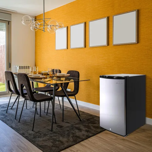 Miniatura 3 de West Bend Mini refrigerador para oficina en casa o dormitorio, cuenta con una sola puerta reversible, estantes extraíbles de descongelación manual