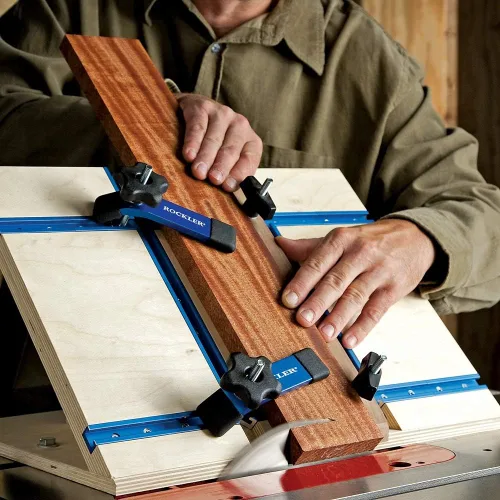 Miniatura 3 de Rockler Abrazadera de sujeción, (5-1/2 pulgadas de largo x 1-1/8 pulgadas de ancho). La abrazadera de prensa de taladro es para bancos de trabajo