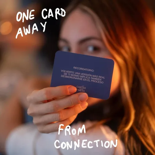 Miniatura 5 de Edición en Inglés - 152 Tarjetas de Conversación de Temas de Mesa para Conexiones Significativas Perfecto para Amigos, Familiares y Parejas