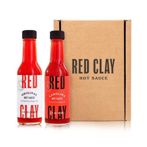 Red Clay - Salsa picante original y salsa picante Carolina en caja de regalo de arcilla roja, pimientos Fresno prensados en frío, hechos a mano por