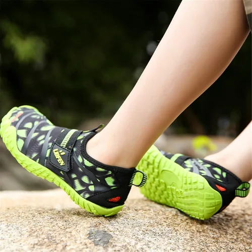 Miniatura 7 de UBFEN - Zapatos para el agua para niños y niñas, acuáticos y livianos, de secado rápido, para ir a la playa, practicar deportes y natación