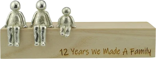 Miniatura 2 de Idea para el 12º aniversario – 12 años que hicimos un adorno de metal familiar – Elige tu combinación familiar (1 niño)