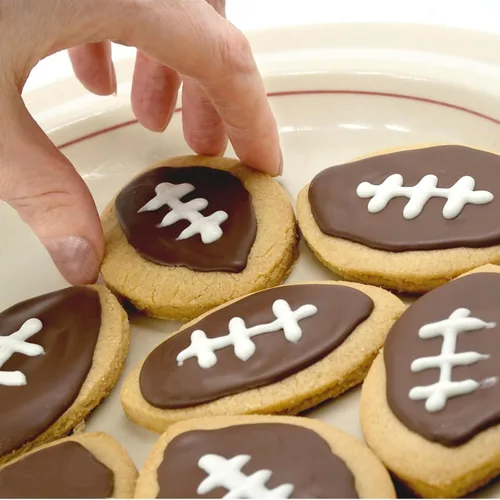 Miniatura 4 de JOB JOL Cortadores de galletas de fútbol 2 piezas, con jersey