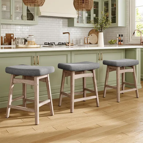 Miniatura 23 de MAISON ARTS Juego de 4 taburetes de bar grises para encimera de cocina, patas de madera maciza con asiento de silla de montar de piel sintética