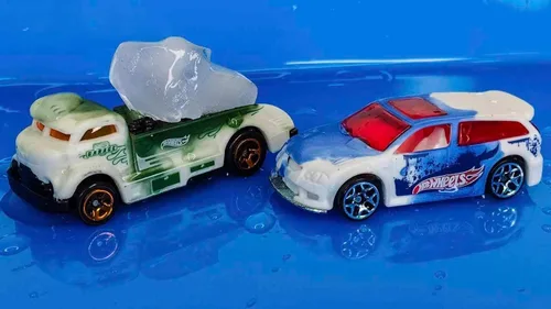 Miniatura 2 de Hot Wheels Cambiadores de color 2020 MIGRIG Verde/Blanco